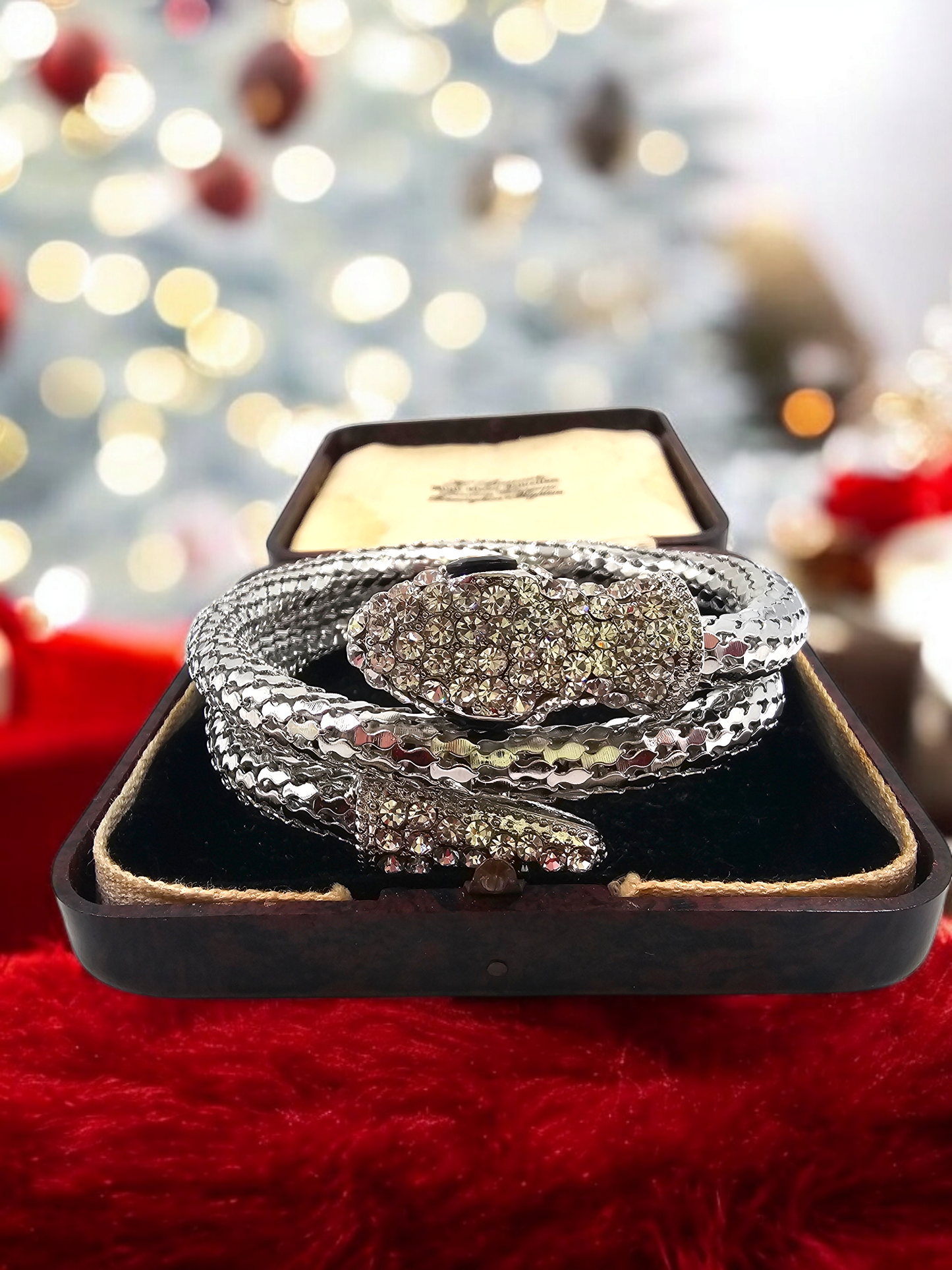 Statement Silver Snake chunky bracelet Cuff Art Deco Crystal Rhinestones Beautiful