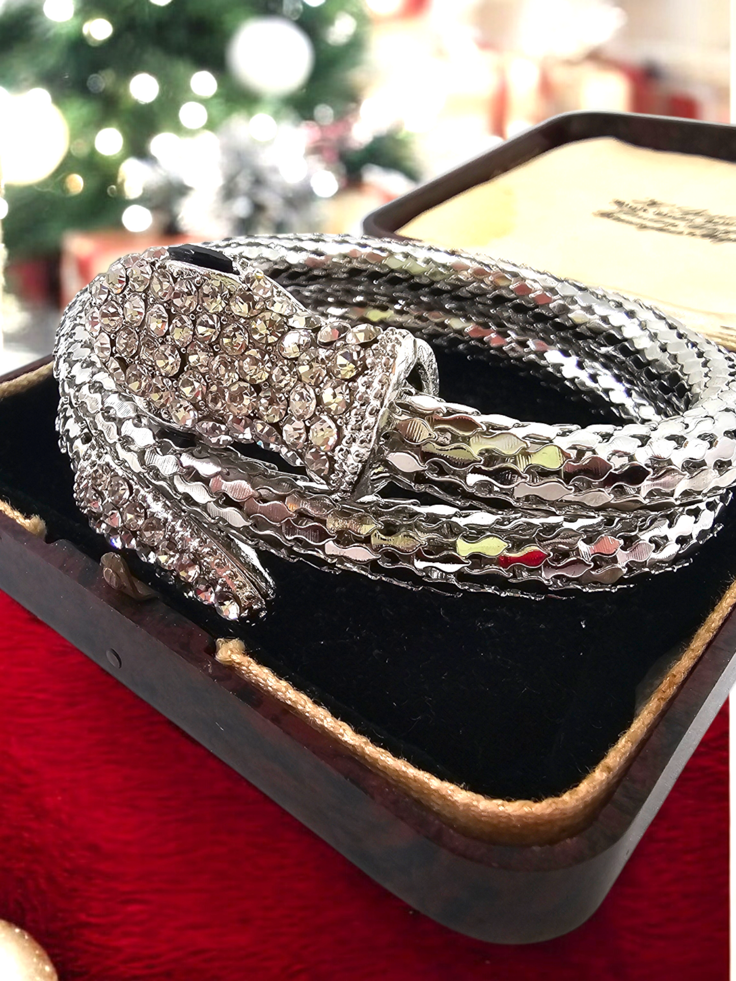 Statement Silver Snake chunky bracelet Cuff Art Deco Crystal Rhinestones Beautiful