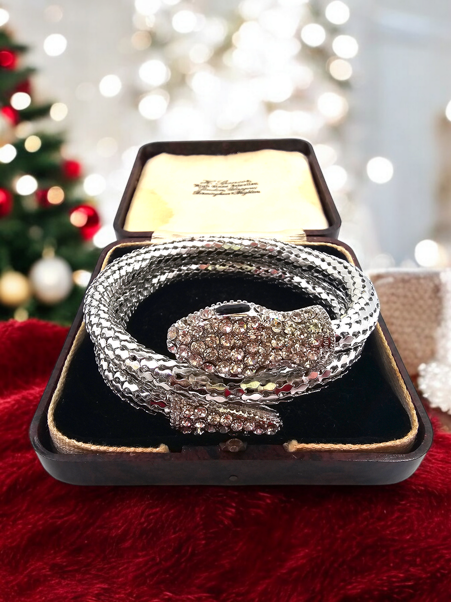 Statement Silver Snake chunky bracelet Cuff Art Deco Crystal Rhinestones Beautiful