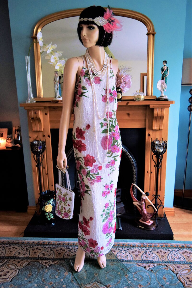 1920'White Floral rose Gown Dress Fully Beaded 100% Silk Great Gatsby Downton Abbey cocktail luxurious dress Size UK 10 US 6