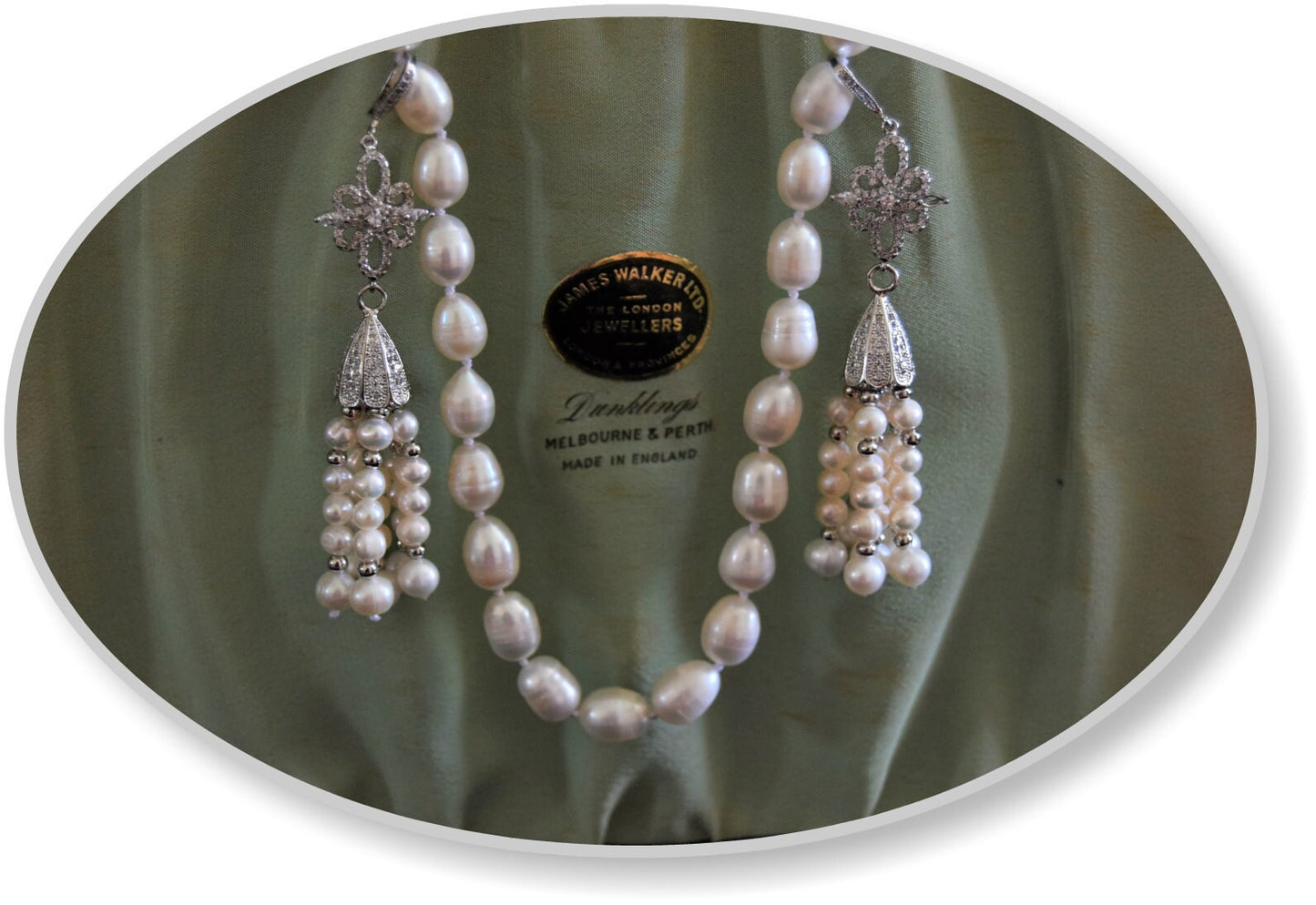 Vintage Oriental 1920's 1930's natural real pearl necklace and earrings Stunning vintage parure