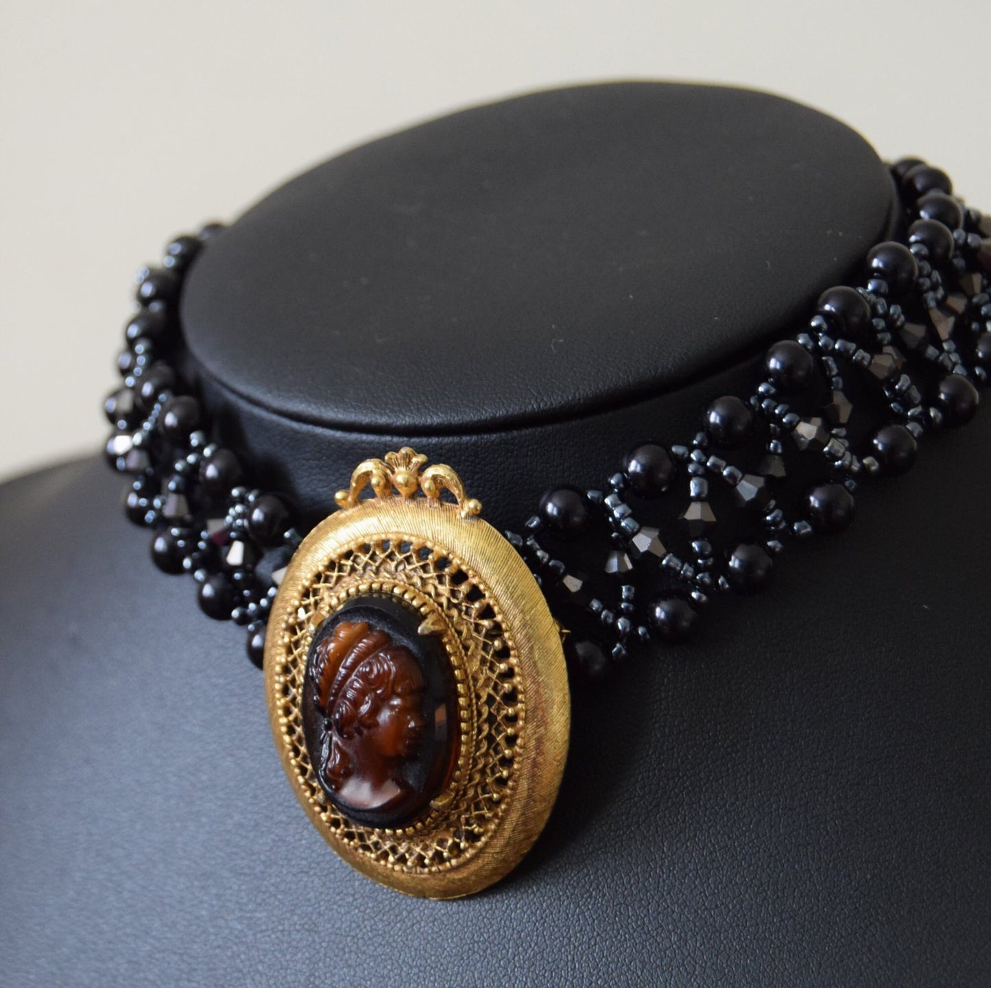 Vintage Florenza cameo brooch and earrings