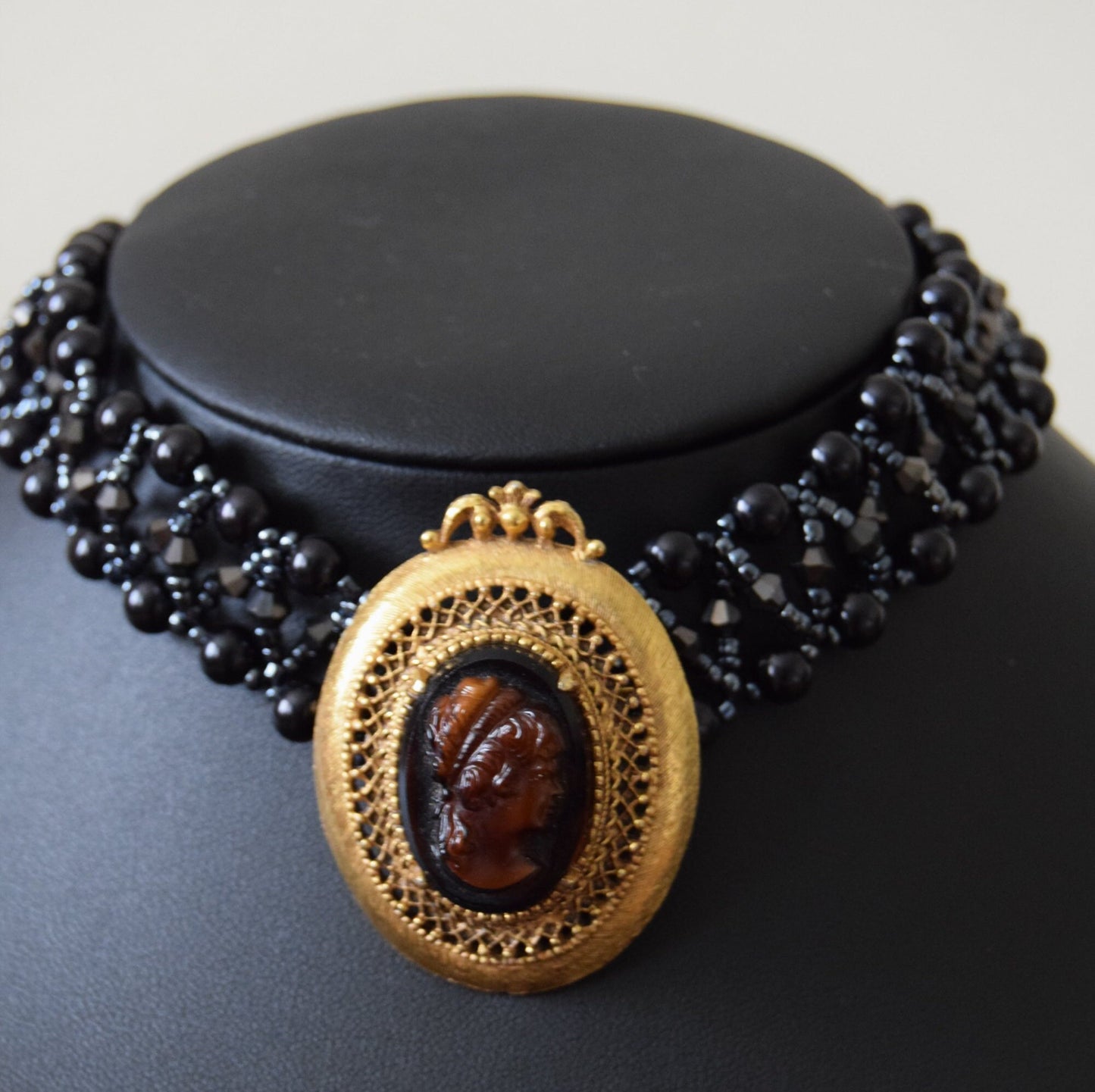 Vintage Florenza cameo brooch and earrings