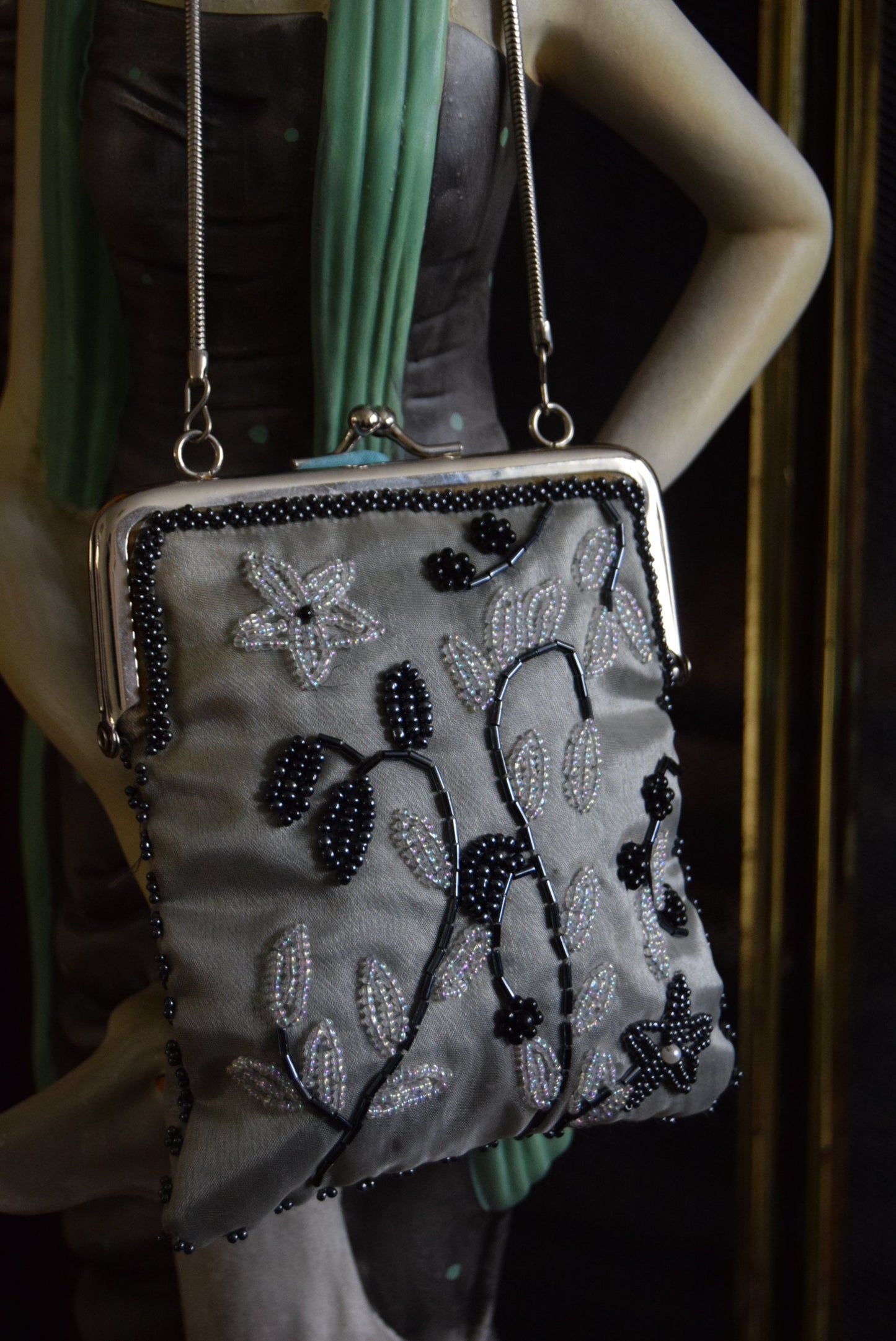 Vintage Flapper Floral Petal Delicate Art Deco Silver Gold embroidered Small cocktail evening bag purse