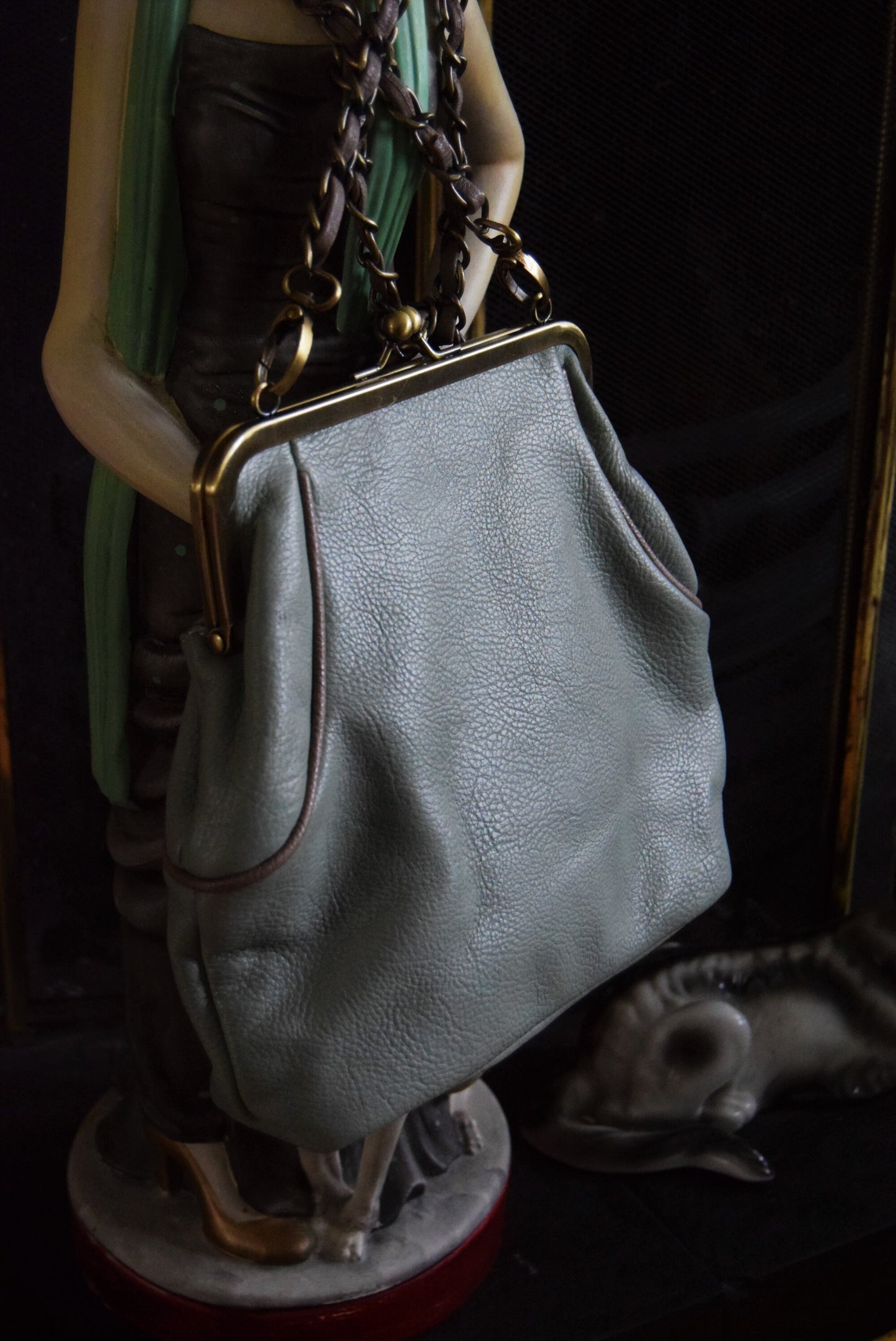 Art Deco Beautiful pale blue and lace embellished with roseshoulder bag