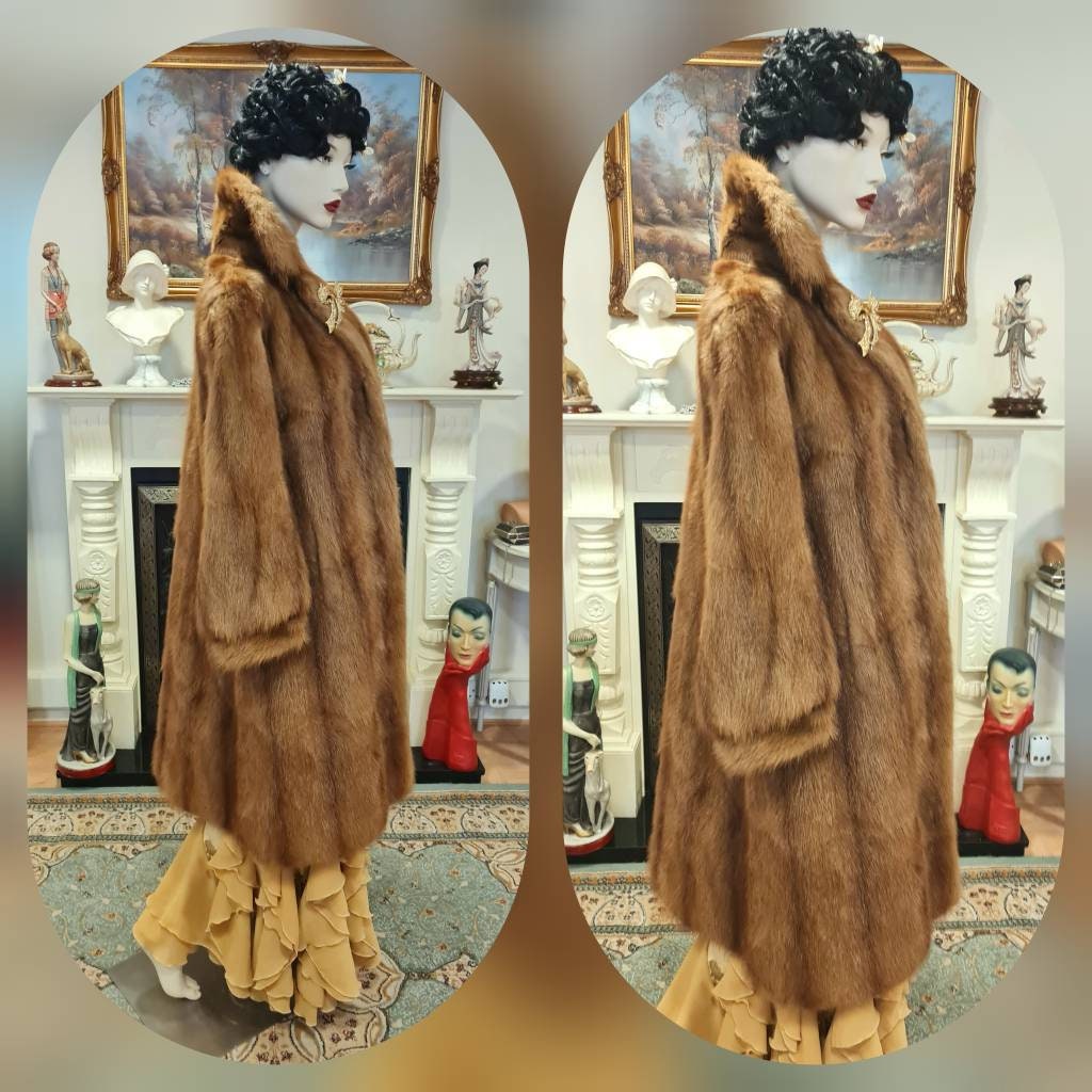 Vintage Art Deco jacket real soft fur honey blond opera coat 1920s 1960s real fur coat satin lining coat size UK 10/12 US 8 10