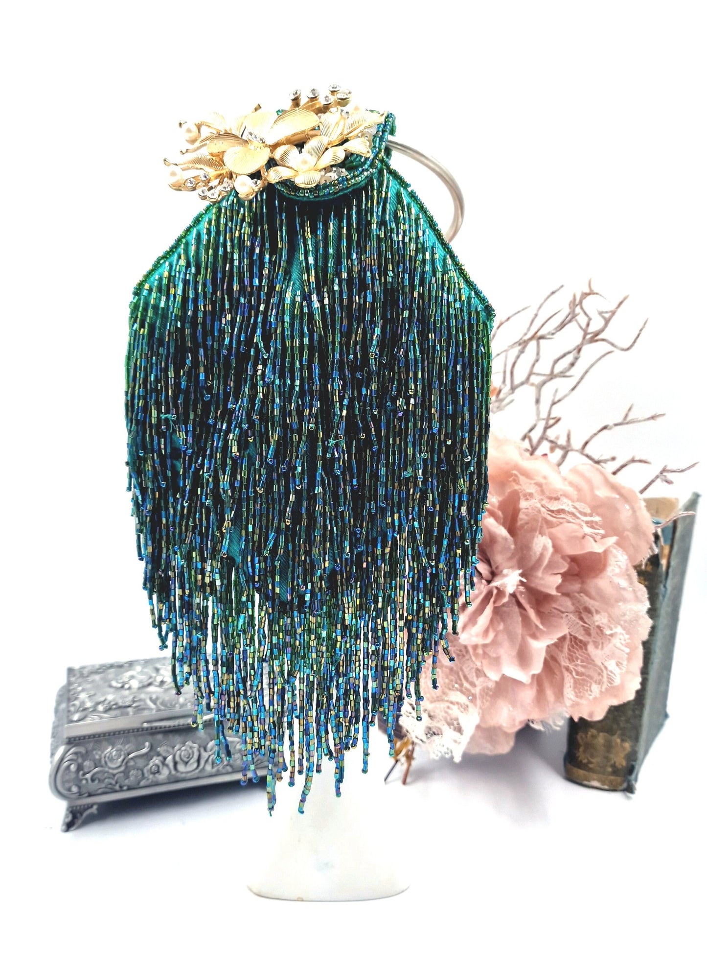 Flapper evening bag 1920s tasseled bag flapperbag vintage beaded bag peacock emerald green beaded tassel bag Art Deco evening bag purse
