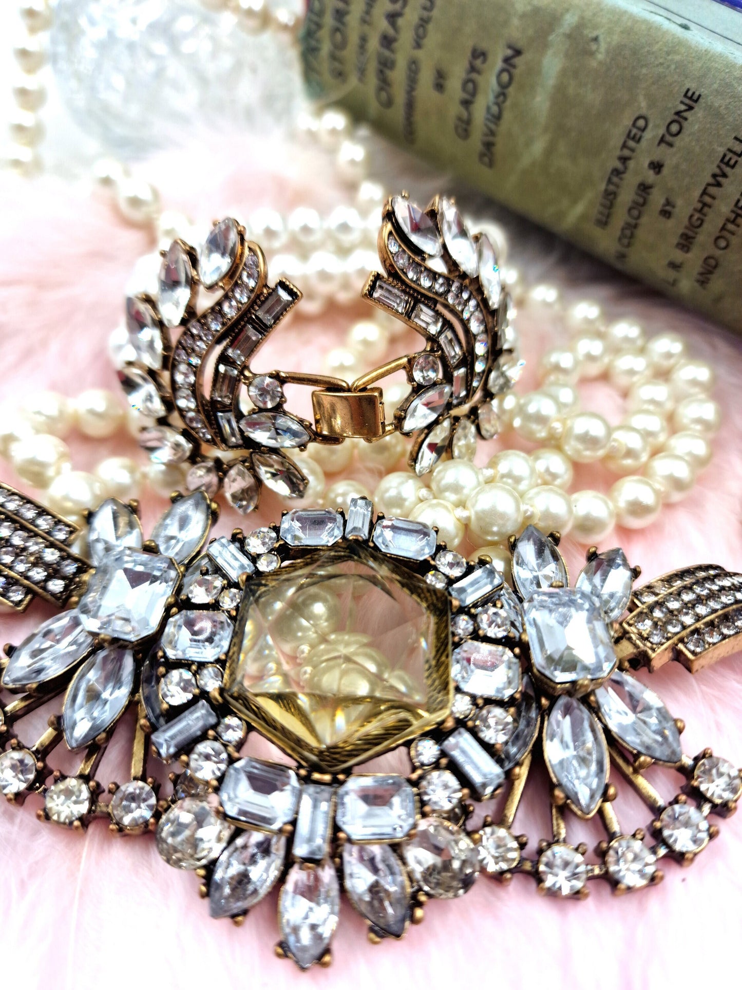 Beautiful Art Deco Statement Necklace withCrystal And Rhinestones so Eye catching trully magnificient