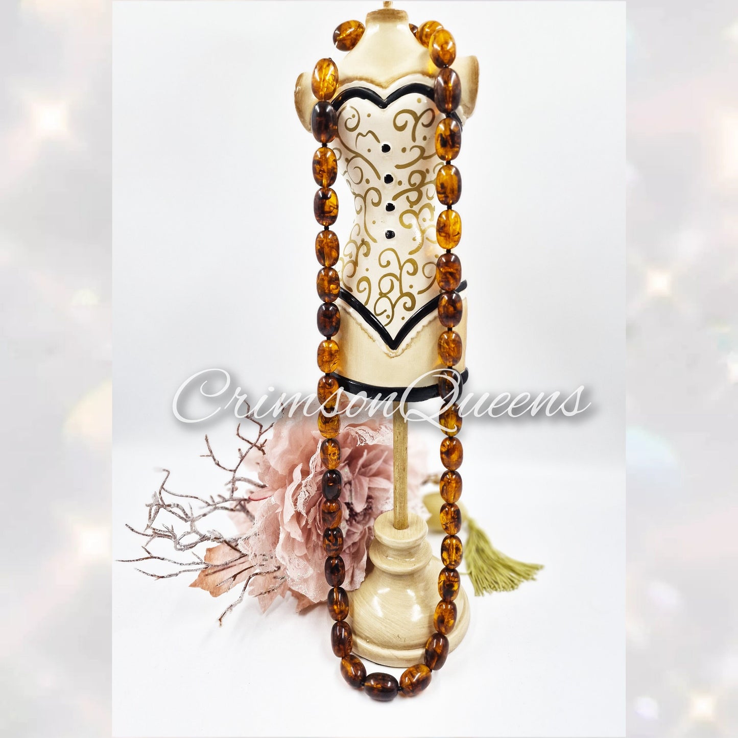 Beautiful Art Deco brown bakelite bohemian gypsy oversized necklace and chunky statement heavy retro necklace