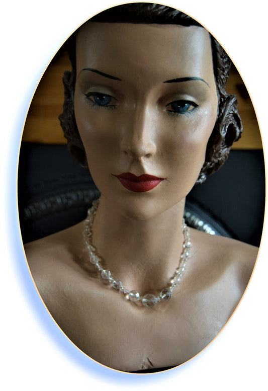 Vintage Beautiful 1940's Art Deco real clear crystal short necklace with exceptional lustre