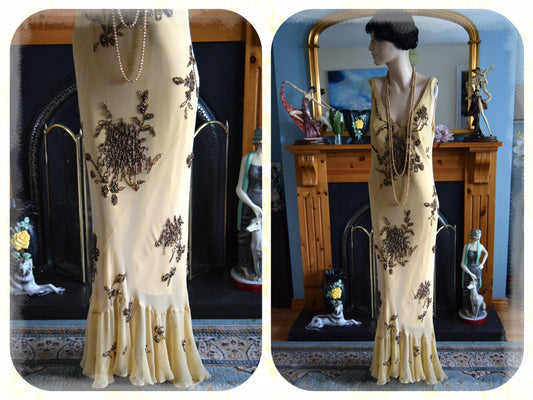 Vintage Goddess All Silk  Pale Gold Floor Length Mesmerising Embellished with Beads Clusters Evening/Cocktail/Gargen gown Size UK 12 US 8