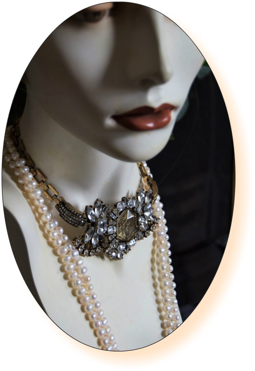 Beautiful Art Deco Statement Necklace withCrystal And Rhinestones so Eye catching  trully magnificient