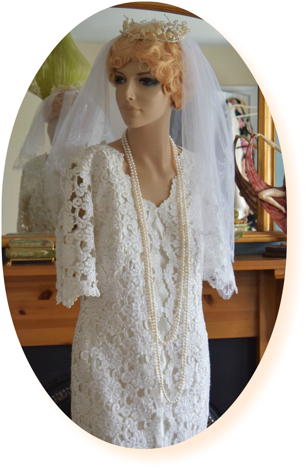 Art Deco Vintage 1920s 1930s Lace Three Dimentional Downton Abbey flapper wedding dress  size UK 14 US 10