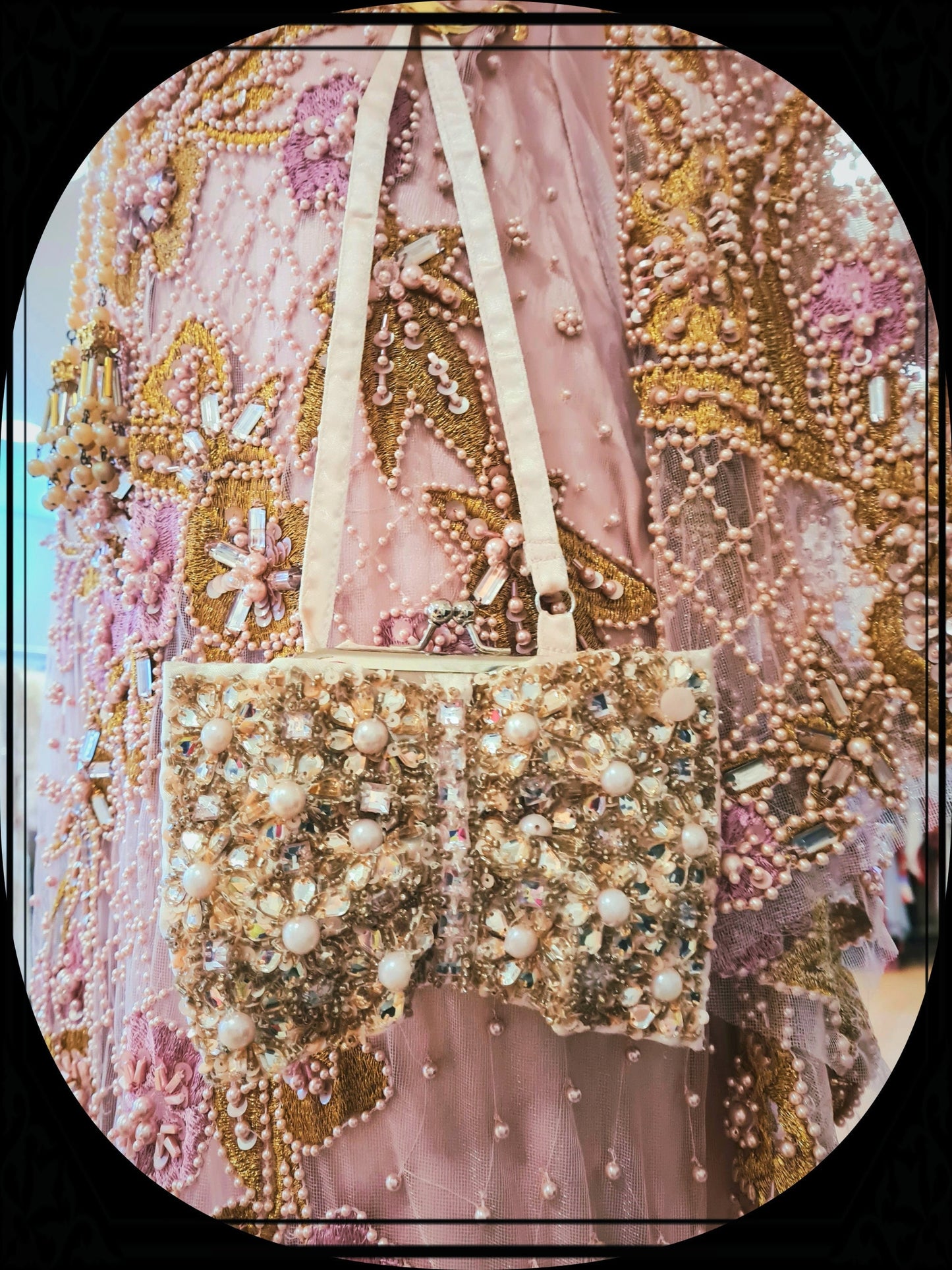 Flapper evening bag 1920 encrusted with jewels bag vintage beaded bag gold beaded sequinned bag Art Deco evening bag purse